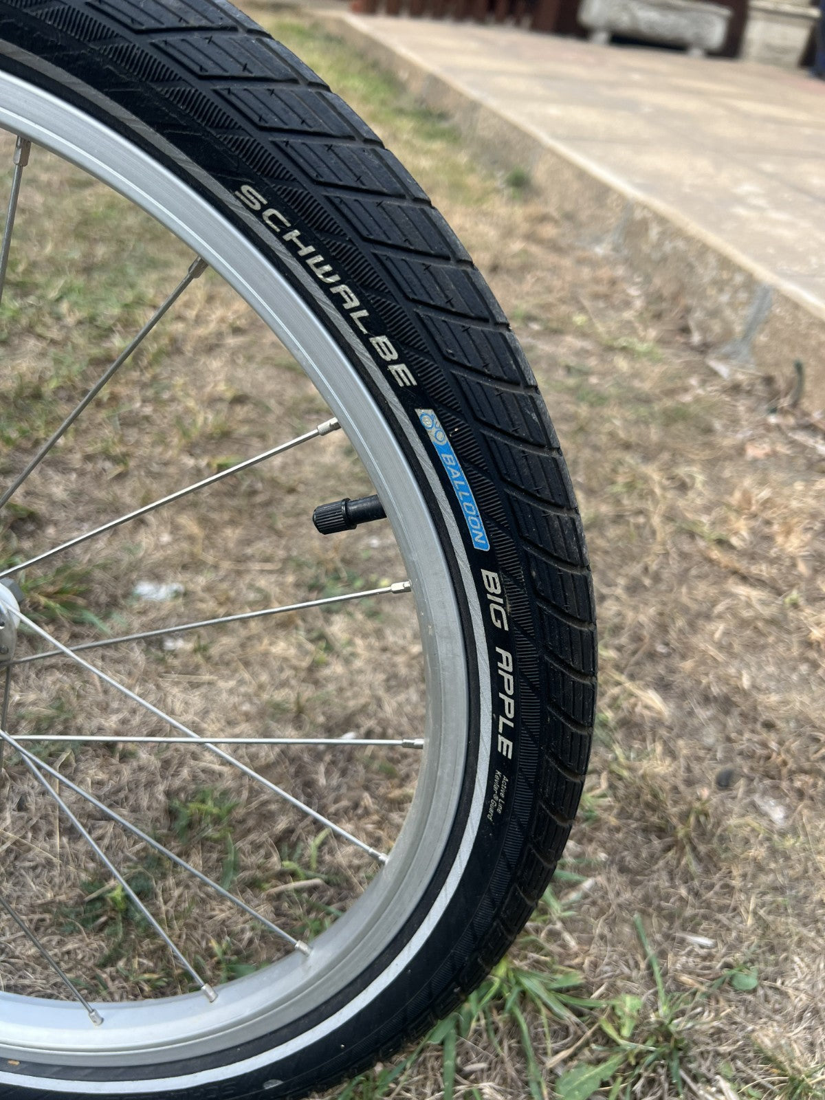 Tern 20” Swoop D7i Step-Through 7 Speed Folding Bike