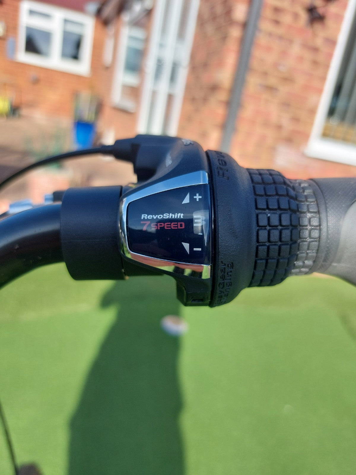 Raleigh Evo 2 Folding Bike 7-Speed Shimano Gears Grey Excellent Condition