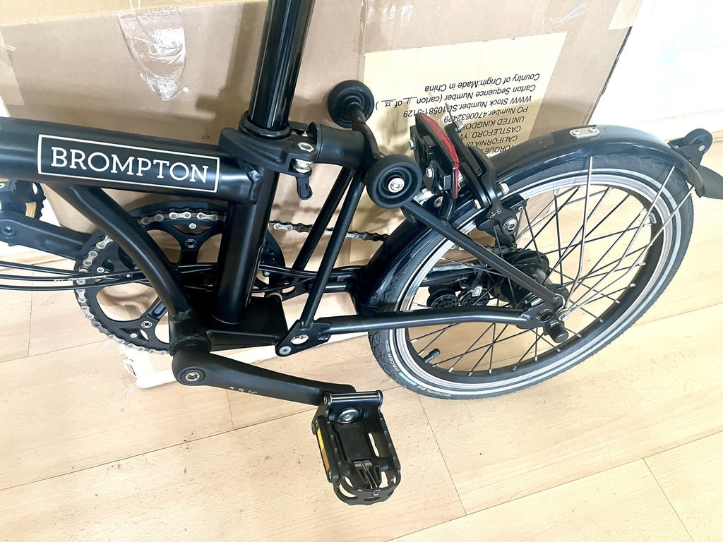 Brompton C Line Explore, 6-Speed, Black, Black Ed, Low Handlebar 2025