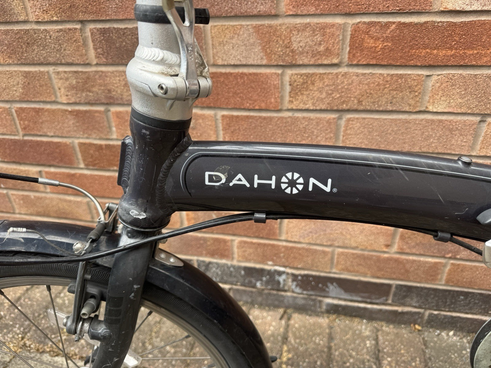 Dahon Mu XL Sport Folding Bike Shimano Nexus Eight Hub Gears ￼