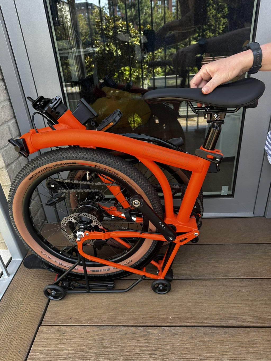 Brompton G-Line(roller frame), M, Orange, 8 speed - Be seen lights included