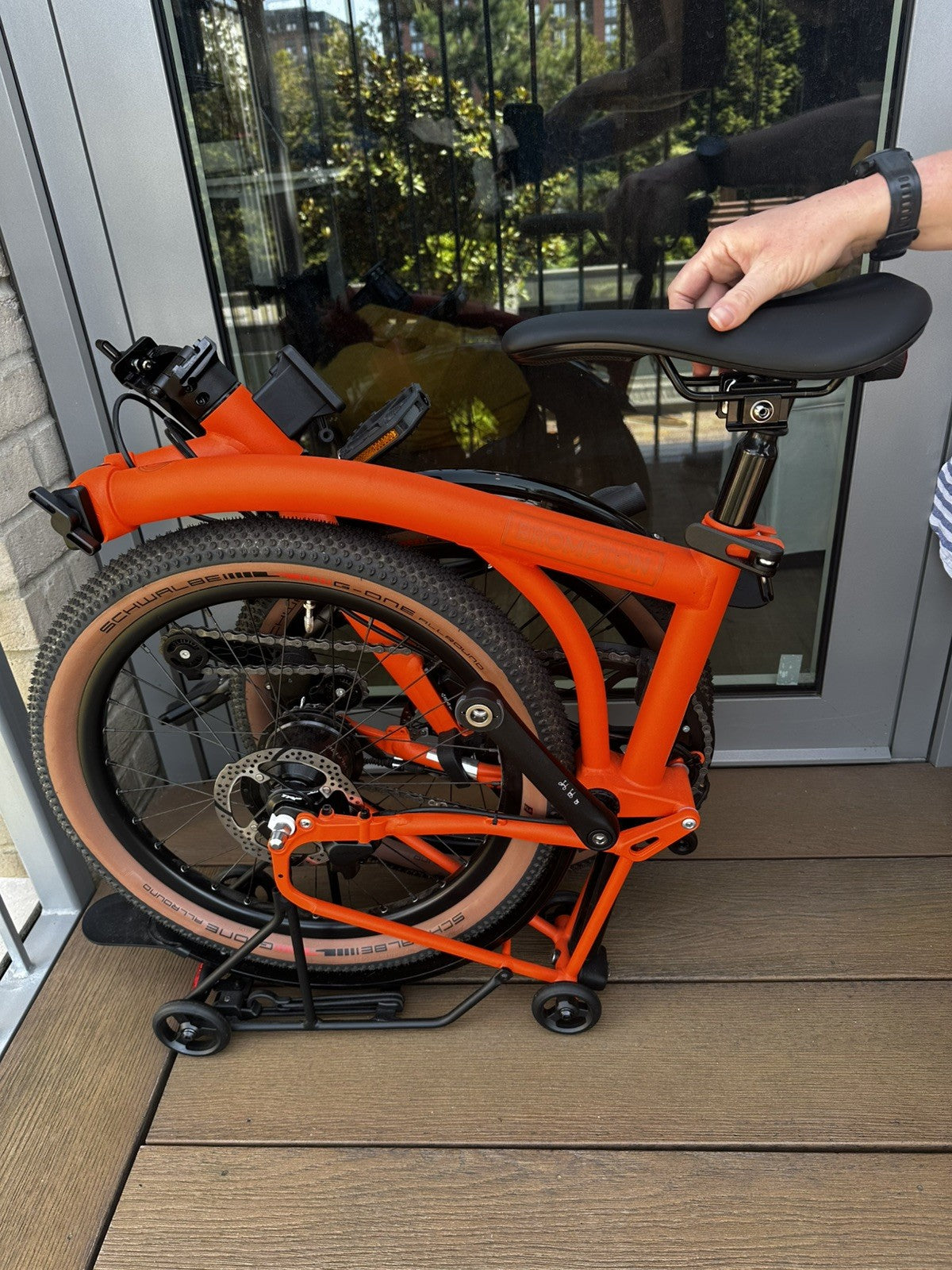 Brompton G-Line(roller frame), M, Orange, 8 speed - Be seen lights included