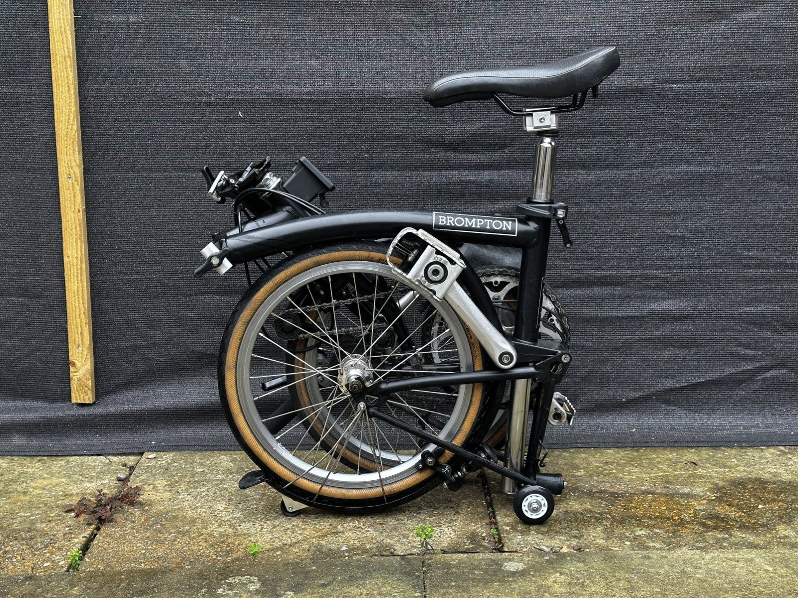 Brompton S2L in Black - 2020 C Line Urban