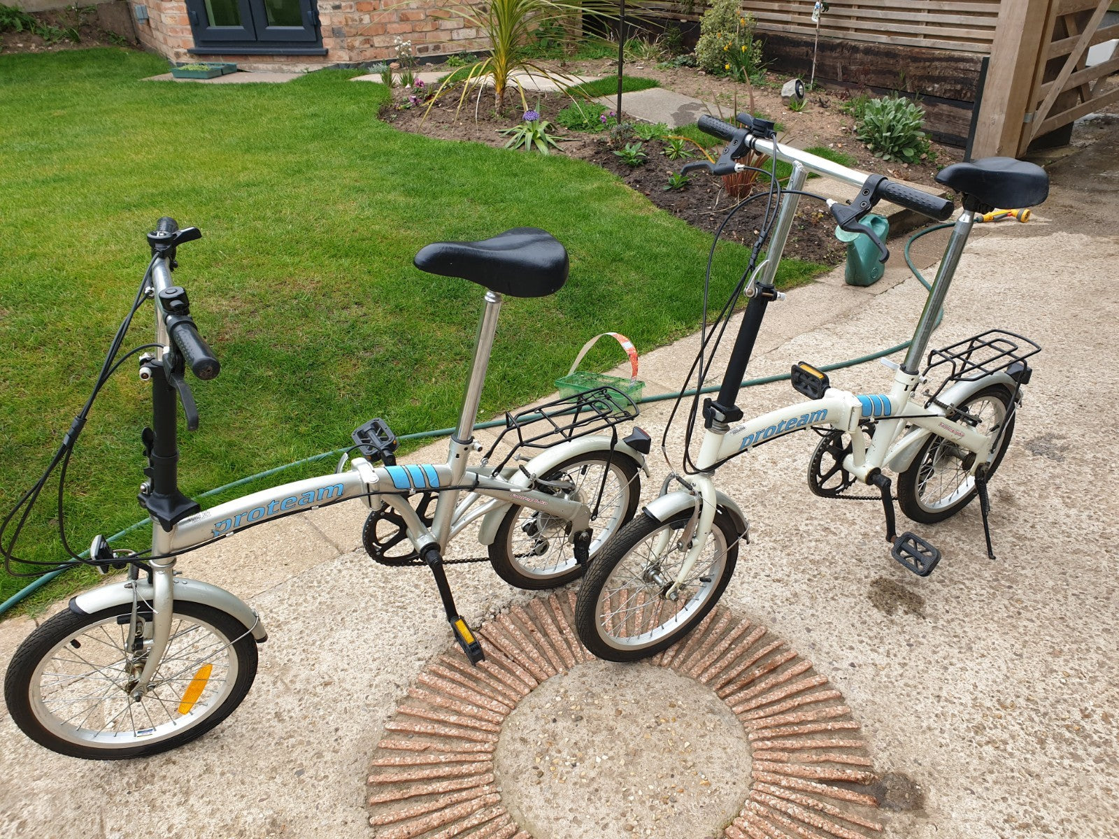 2 Pro Team Folding Bikes