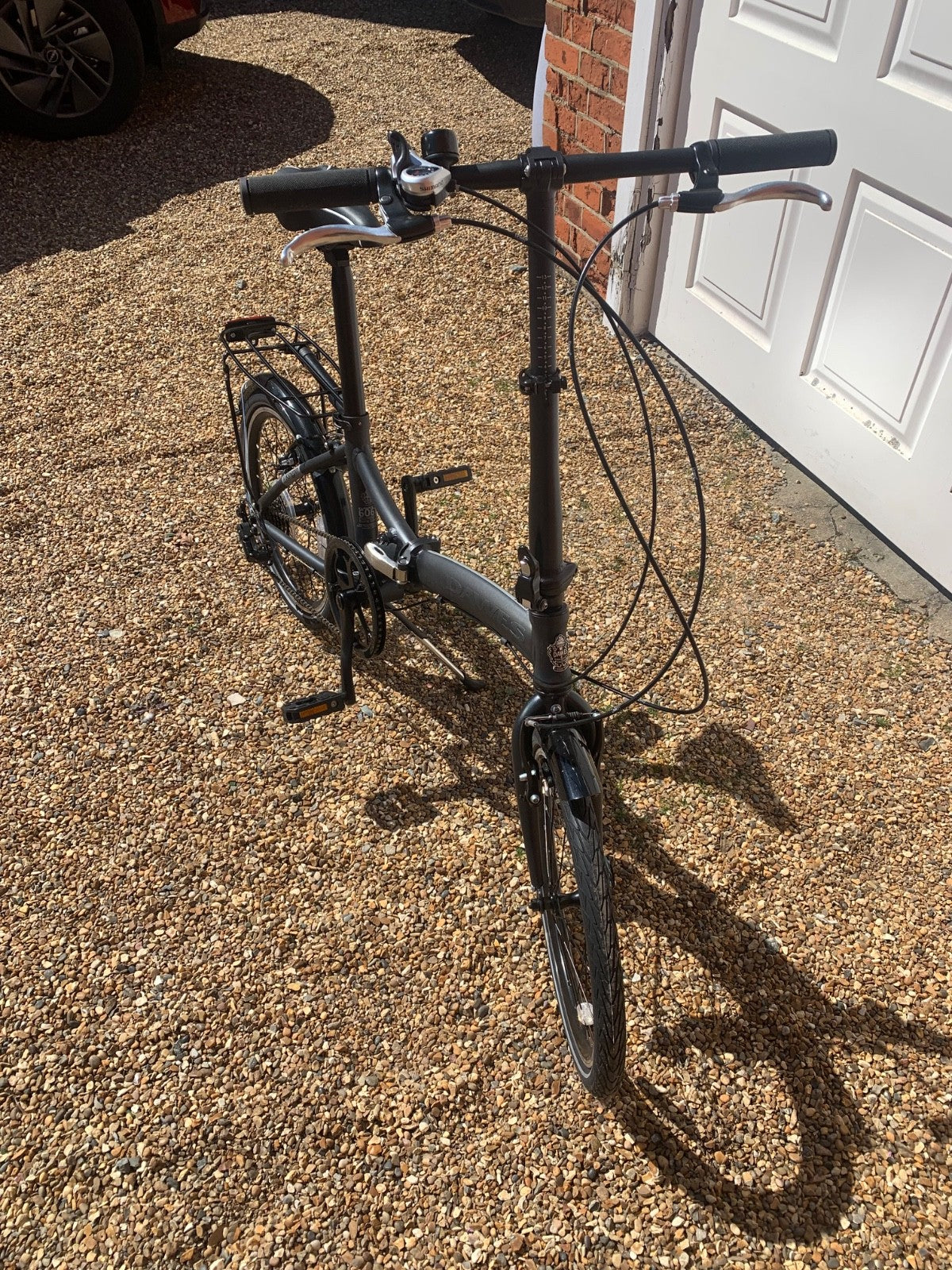 PAIR OF DAWES KINPIN FOLDING BIKES UNUSED AND IN MINT CONDITION