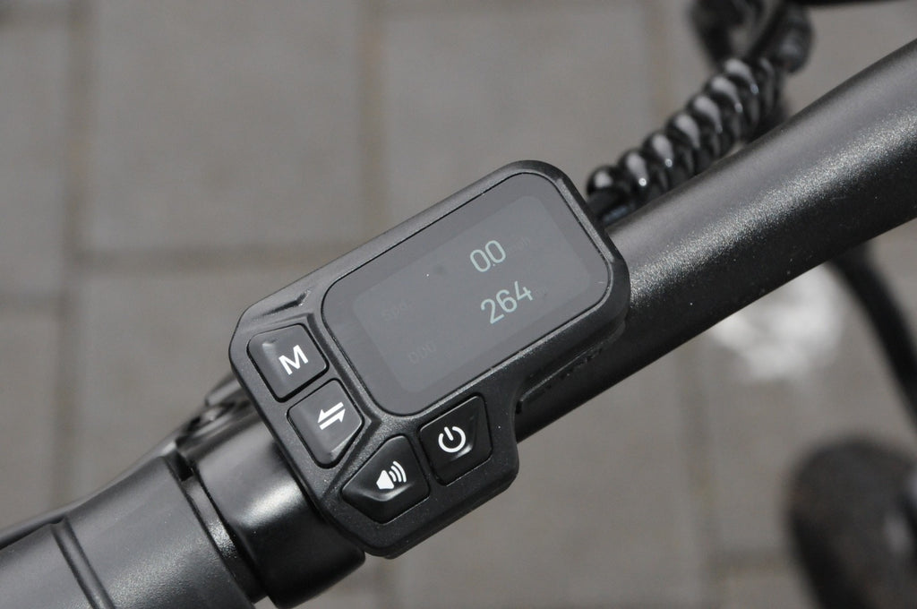 Fiido D3 Pro Folding commuter Bike. Immaculate condition with extras.