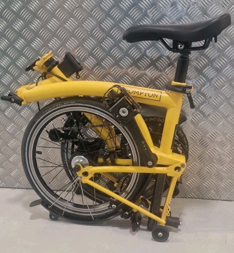 Brompton C Line 6 Speed. Bumblebee Yellow Low co$t world🌎 Postage📦🛫📮.