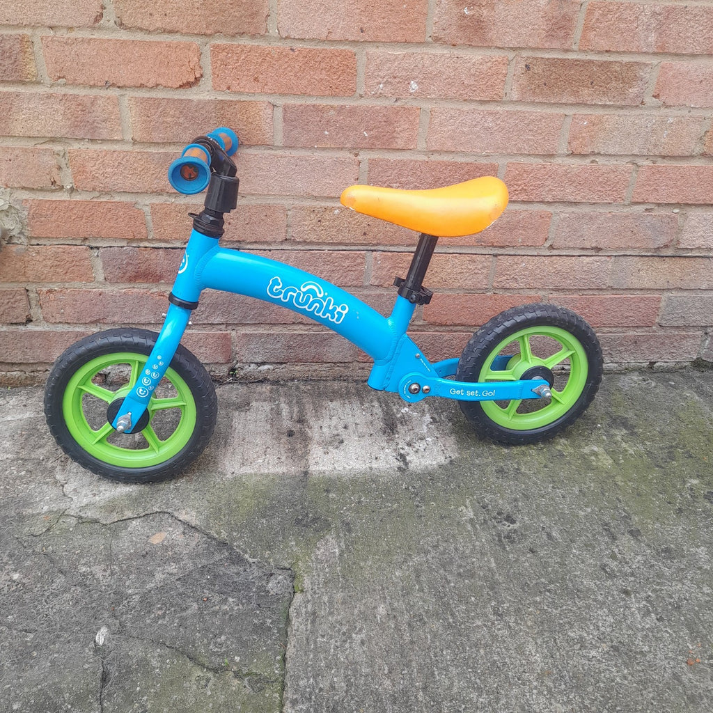 Trunki Folding Balance Bike, 12-inch Wheels Fold to carry/car boot