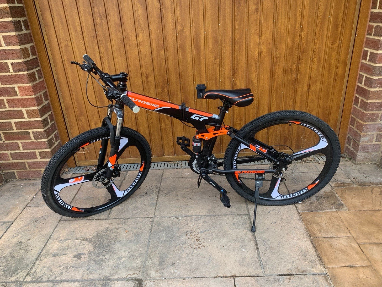 Trioblade Folding Bike 27” Wheels, 21 Gears Orange