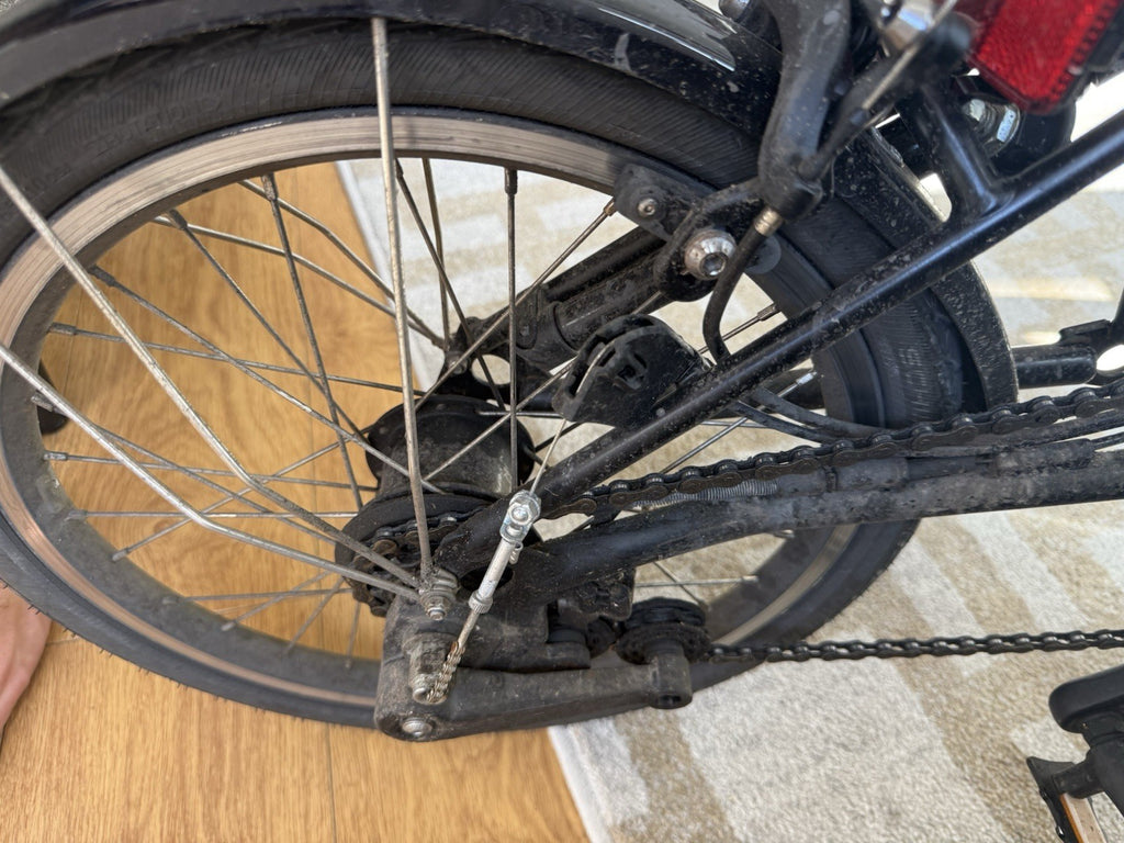 Brompton C line Explorer Folding Bike 16 in M Frame, 2025 model