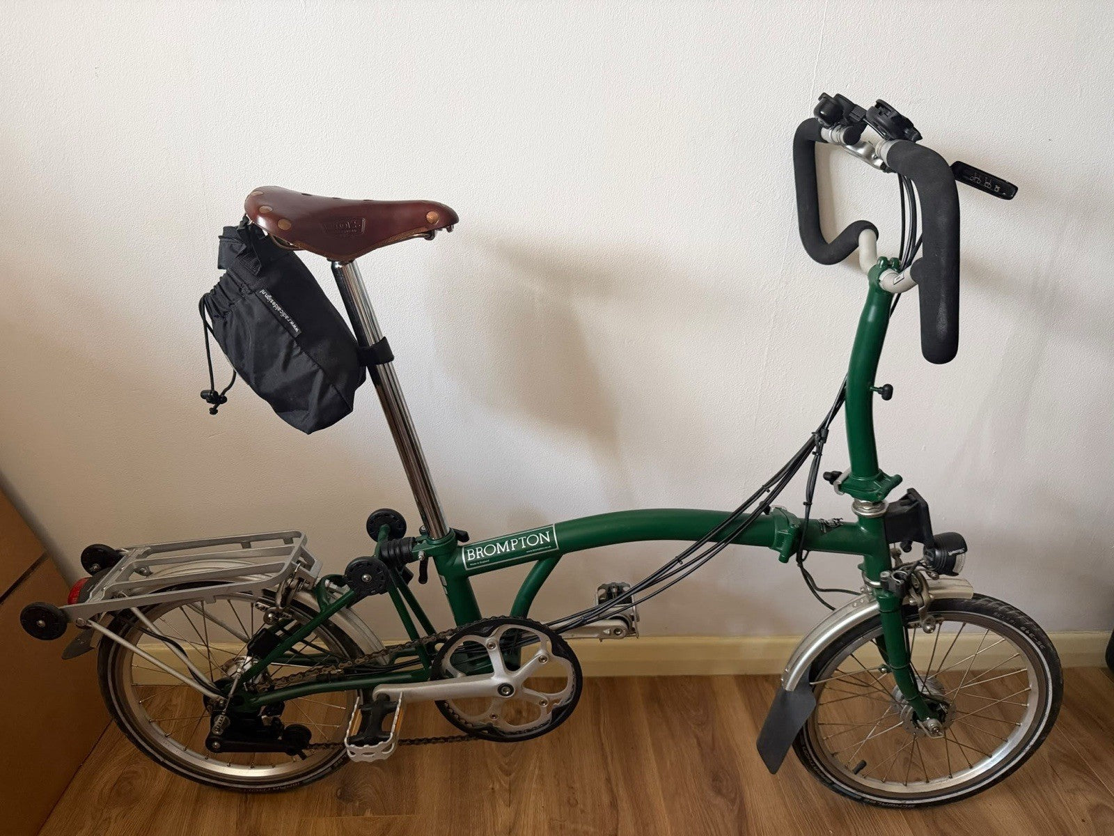 Brompton C Line P6R (6 Speed) folding bicycle - GREEN (EXCELLENT CONDITION)