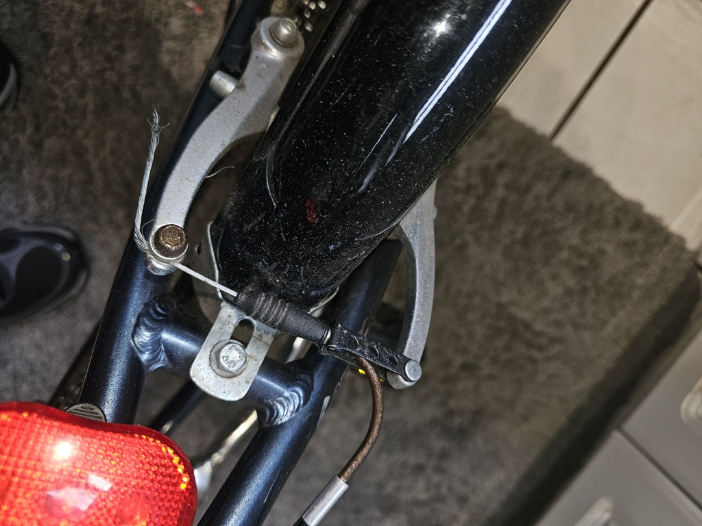 Lightweight Aluminium Raleigh Swift Folding Bike is in good condition