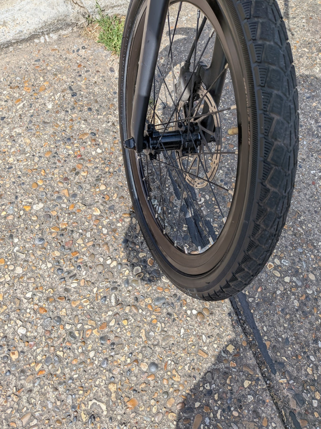 Furo Carbon POWERED Bike, Foldable,High Spec, Delivery Possible