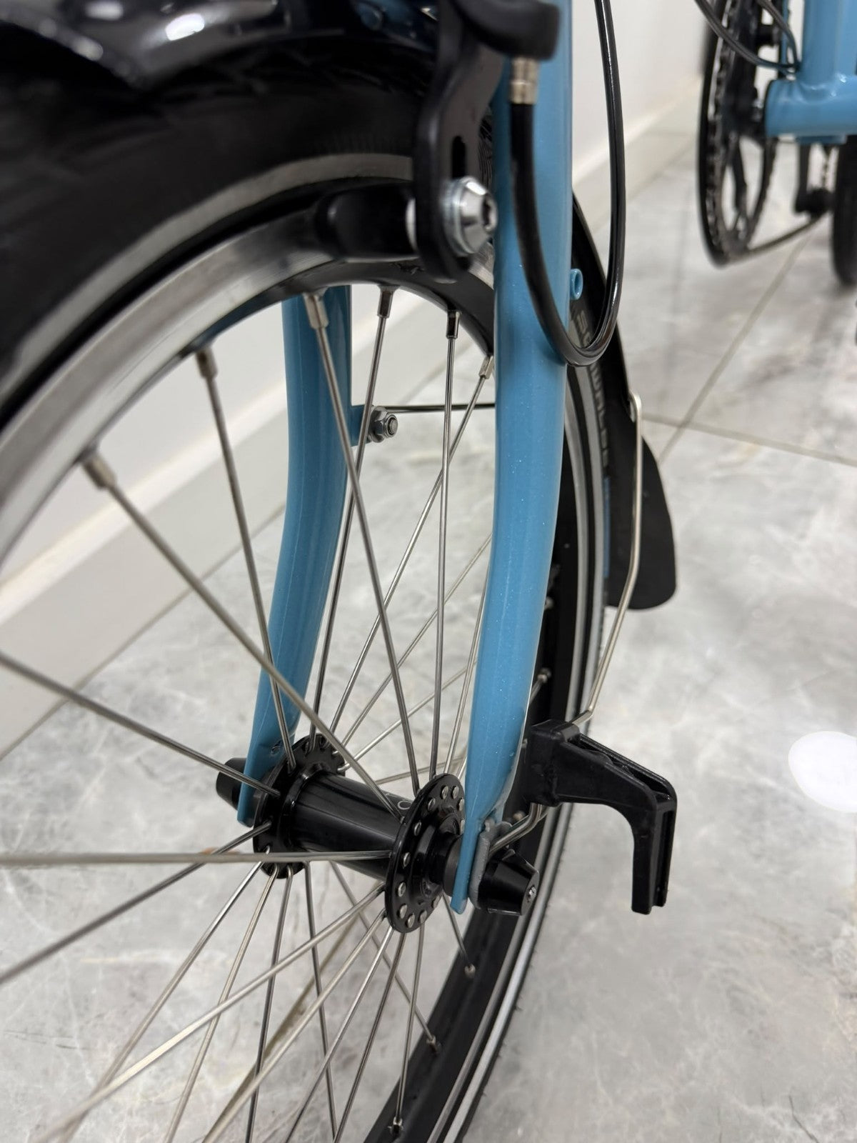 Brompton Folding Bike 16 in 4 Speed Blue/Black, Mudguards, Reflectors