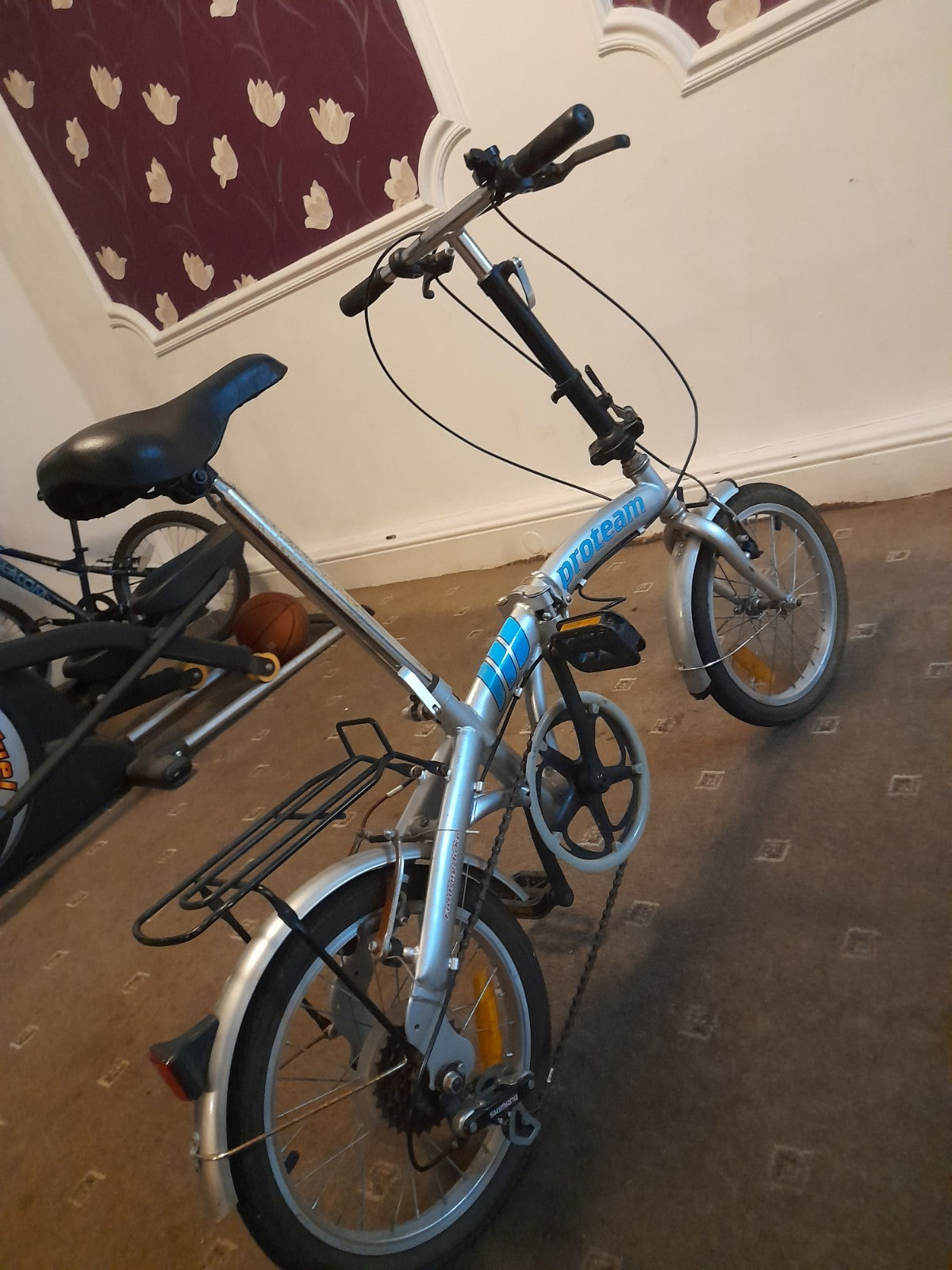 20in Folding Bike Silver/Blue/Black Rear Rack Mudguards V-Brake Flat Bar