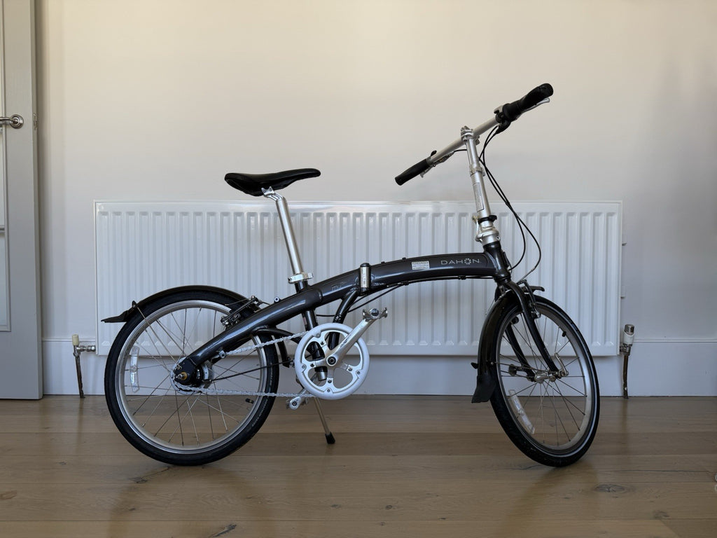 Dahon Mu XL Sport 8-Speed Folding Bike