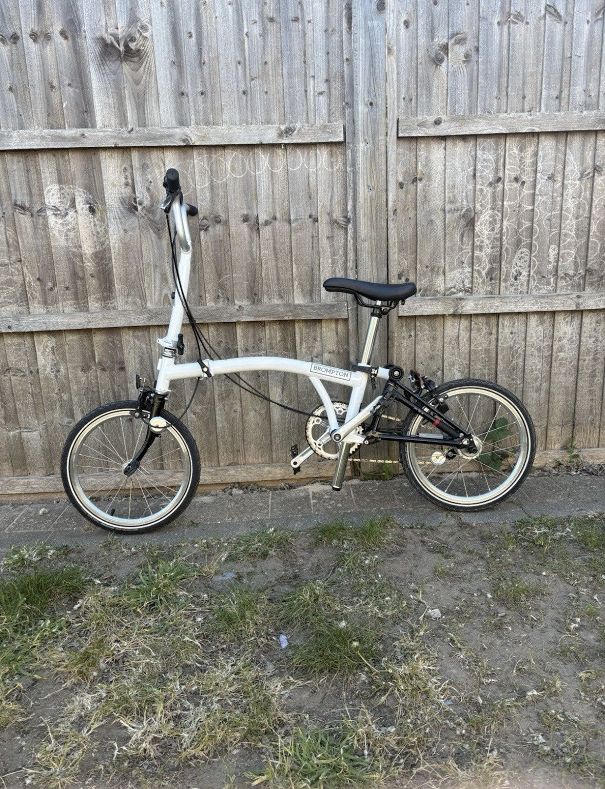 Brompton A-Line 3-Speed Folding Bike, Excellent condition, Barely Used