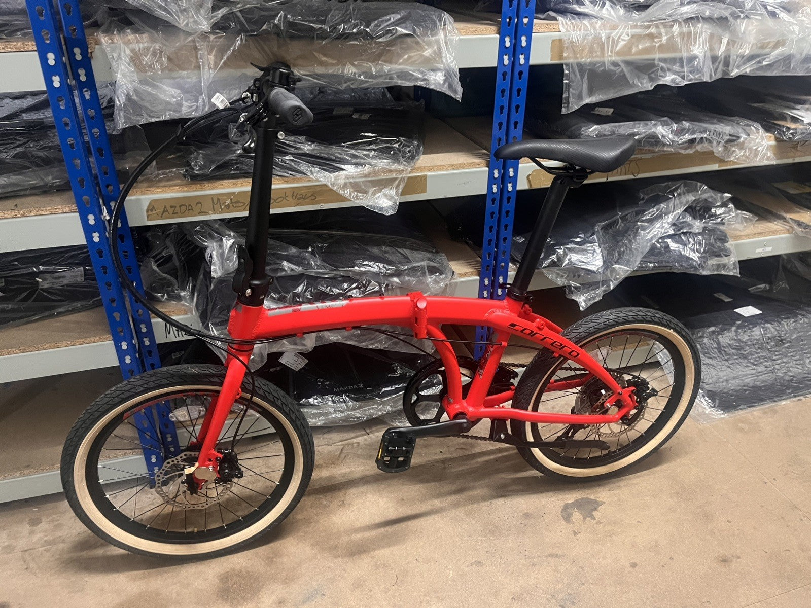 Carrera Intercity Disc 8-Speed Folding excellent condition