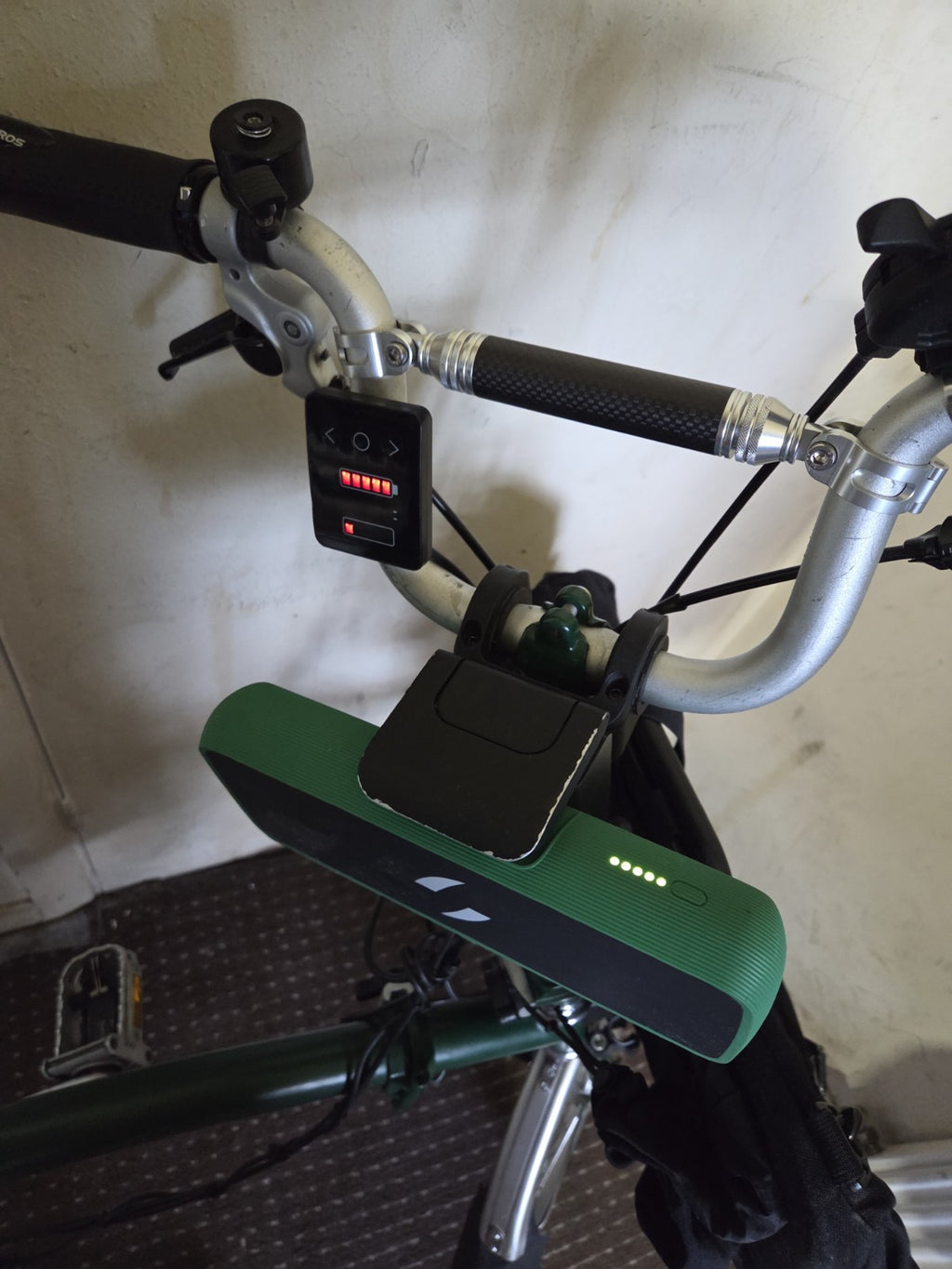 Brompton Folding Bike 3-Speed Swytch Kit Fitted with Carrier,Front and Tool Bag