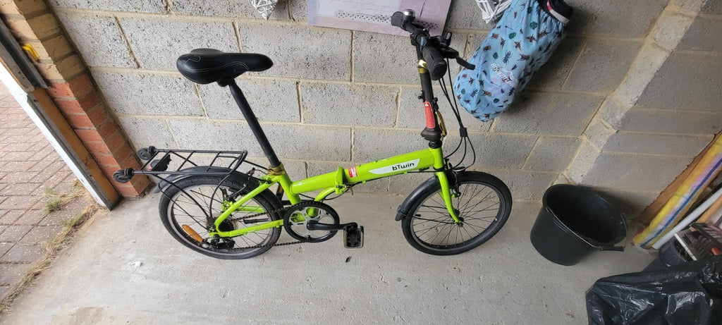 B’TWIN Hoptown 20in Folding Bike Green, Mudguards, Rear Rack, Bell