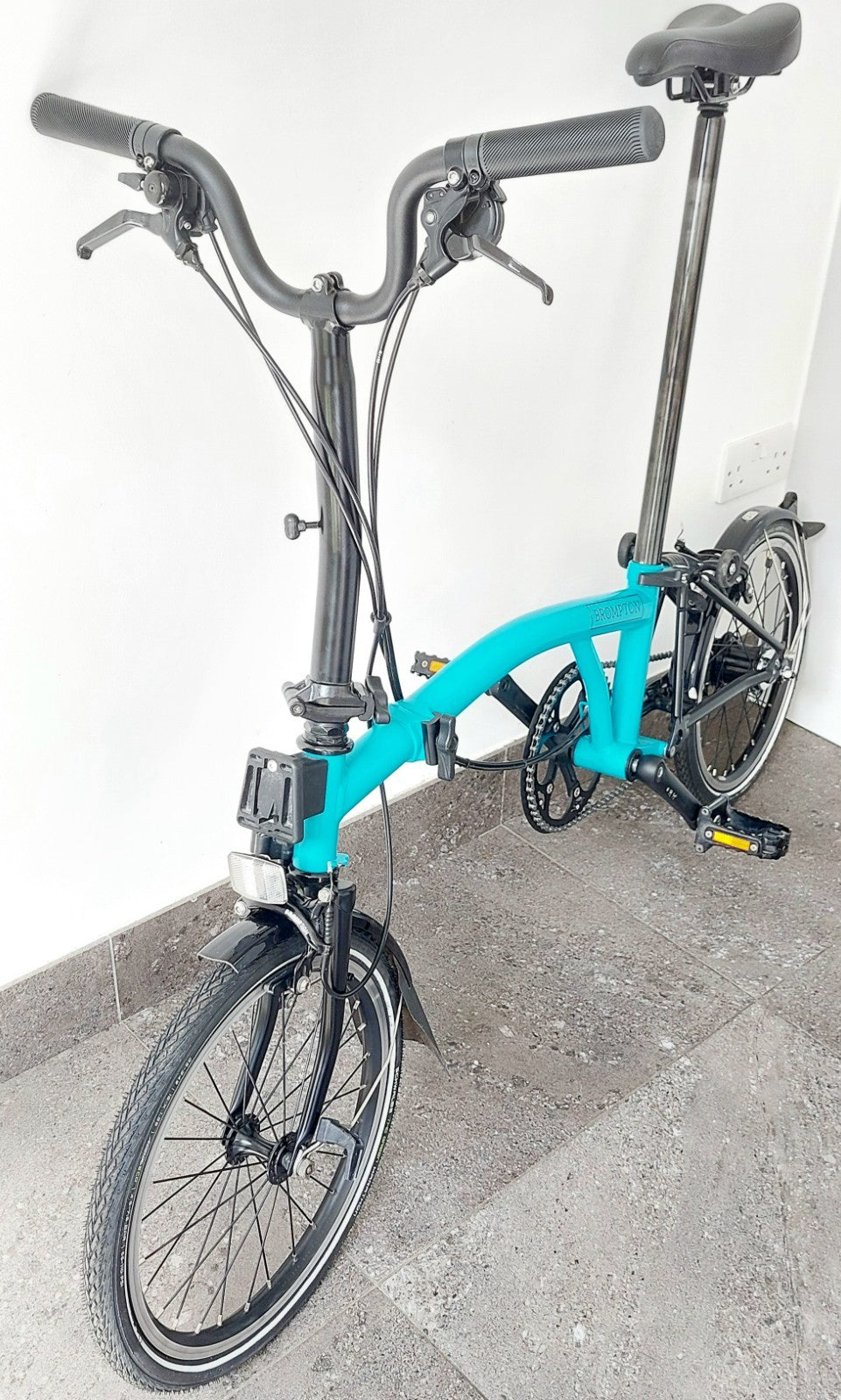 Turquoise Blue 2017 M6L 6-speed Brompton Black Edition + Ortlieb Bag + Toolkit