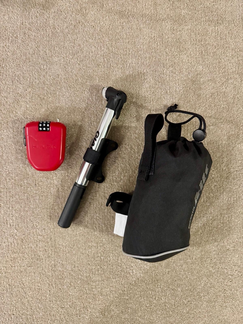 Oxylane Tilt 500 Folding Bike 6 Gears With Cover ,pump & Lock