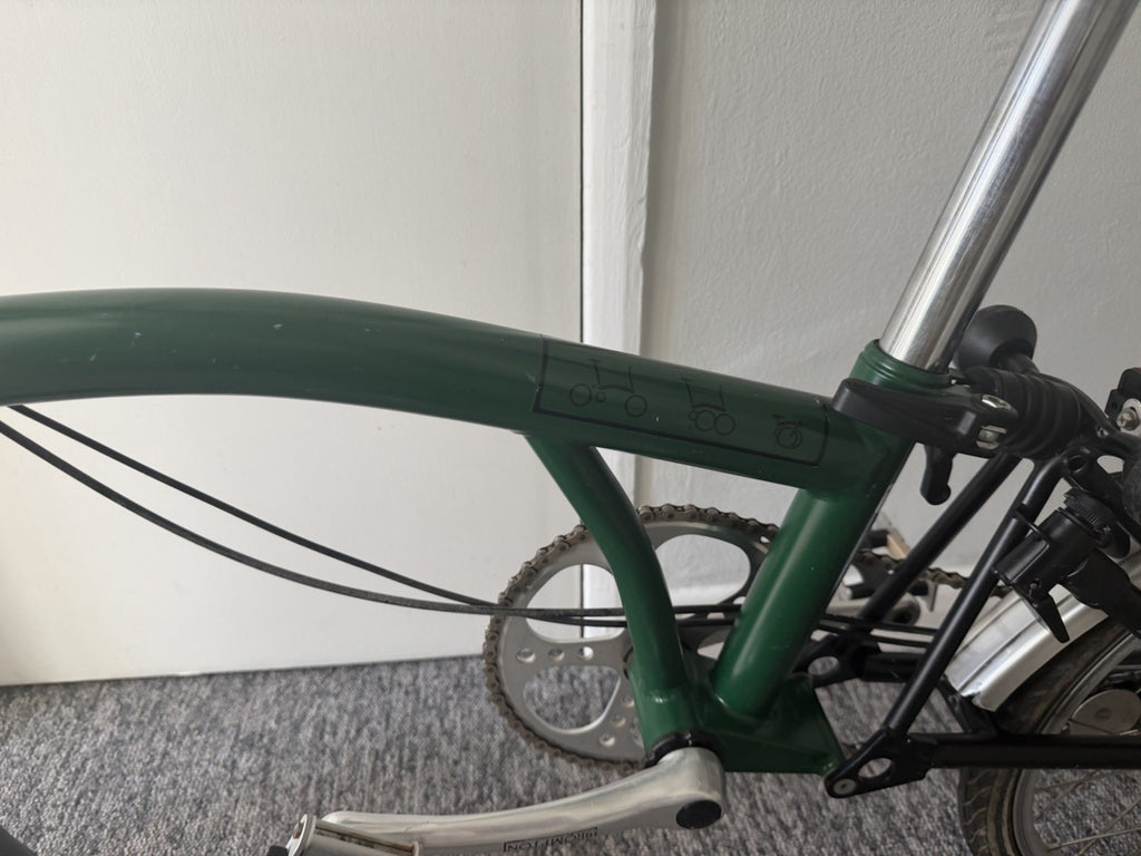 Brompton M3L (3 Speed) folding bicycle - Green/Black (EXCELLENT CONDITION!)