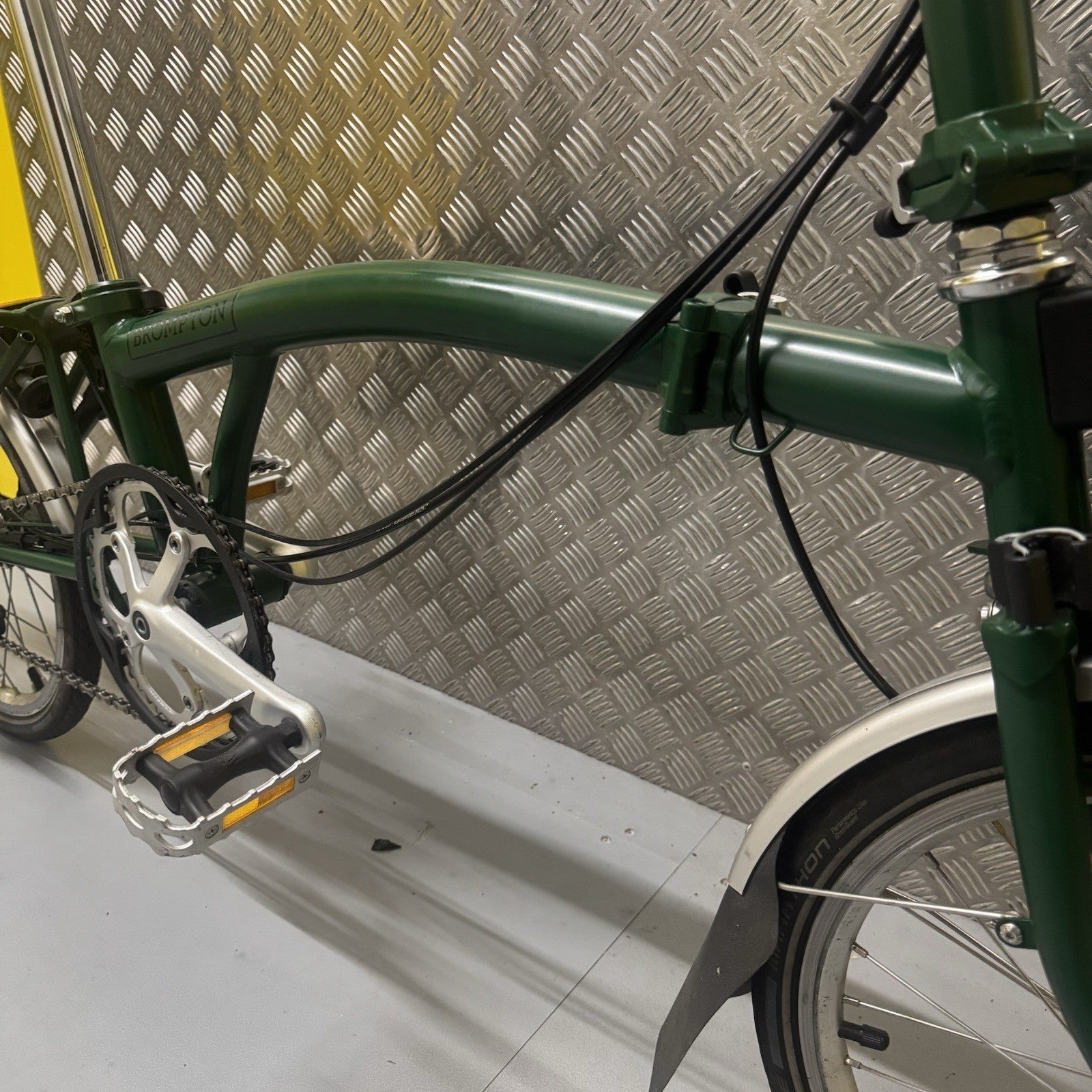 Brompton C Line Explore 2021 Racing Green S Bar Excellent Condition