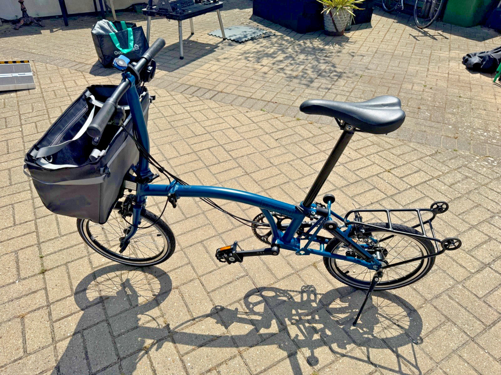 Brompton C Line Ocean 6 SPEED - Original British Folding Bike - with storage bag