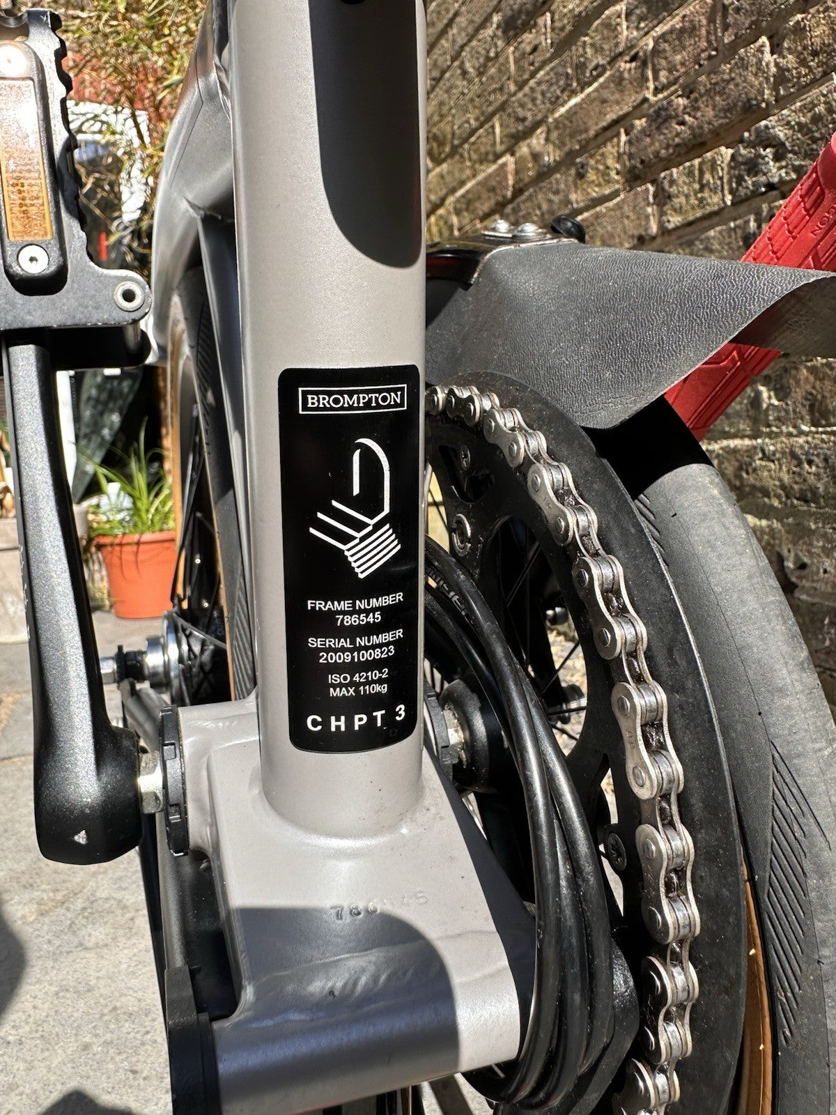 Brompton CHPT3 V3 Bike 6 Speed With Titanium Mudguards and Brompton CHPT3 bag