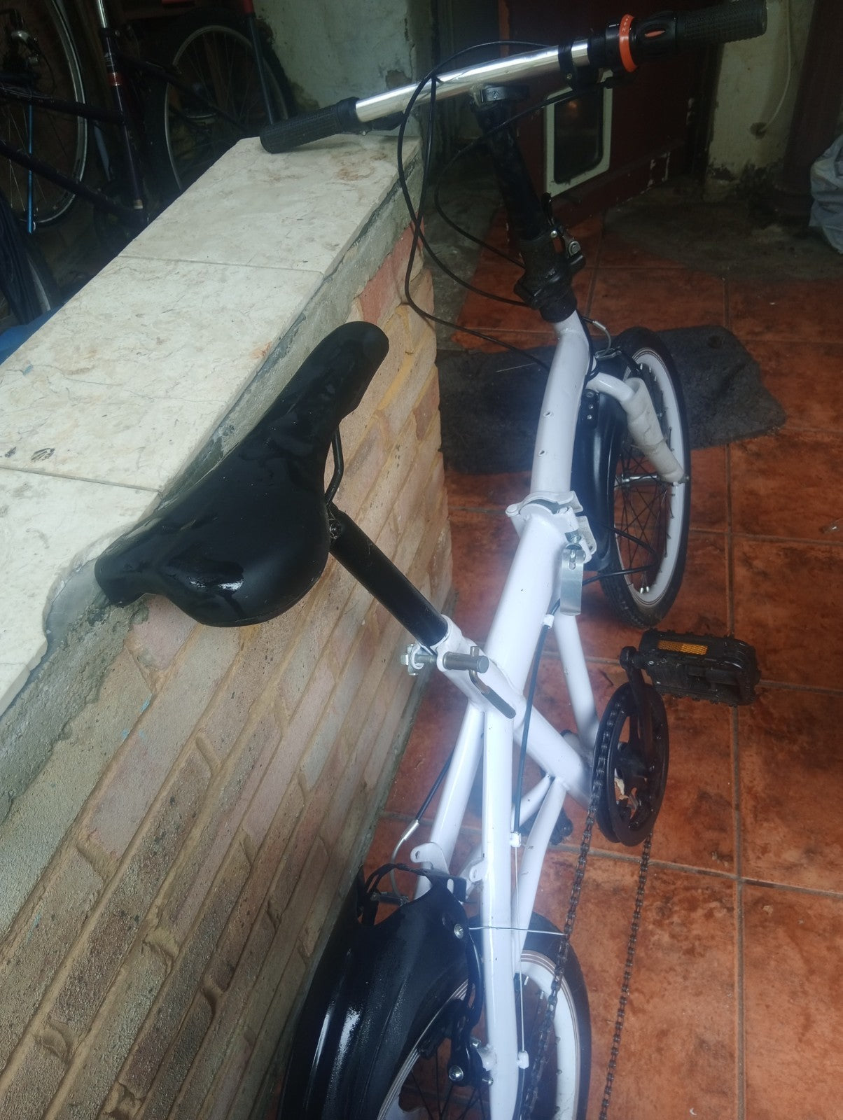 Ecosmo 16AF01W 16 inch Lightweight Alloy Wheels Folding Bike - White