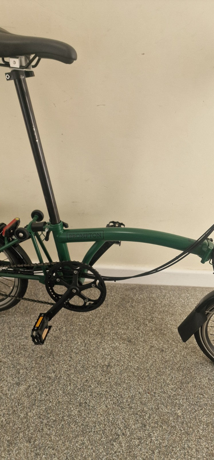 Brompton GREEN C Line 6 Speed fold bike + Free UK & Low Co$t WORLD📦🛩 🌎📫