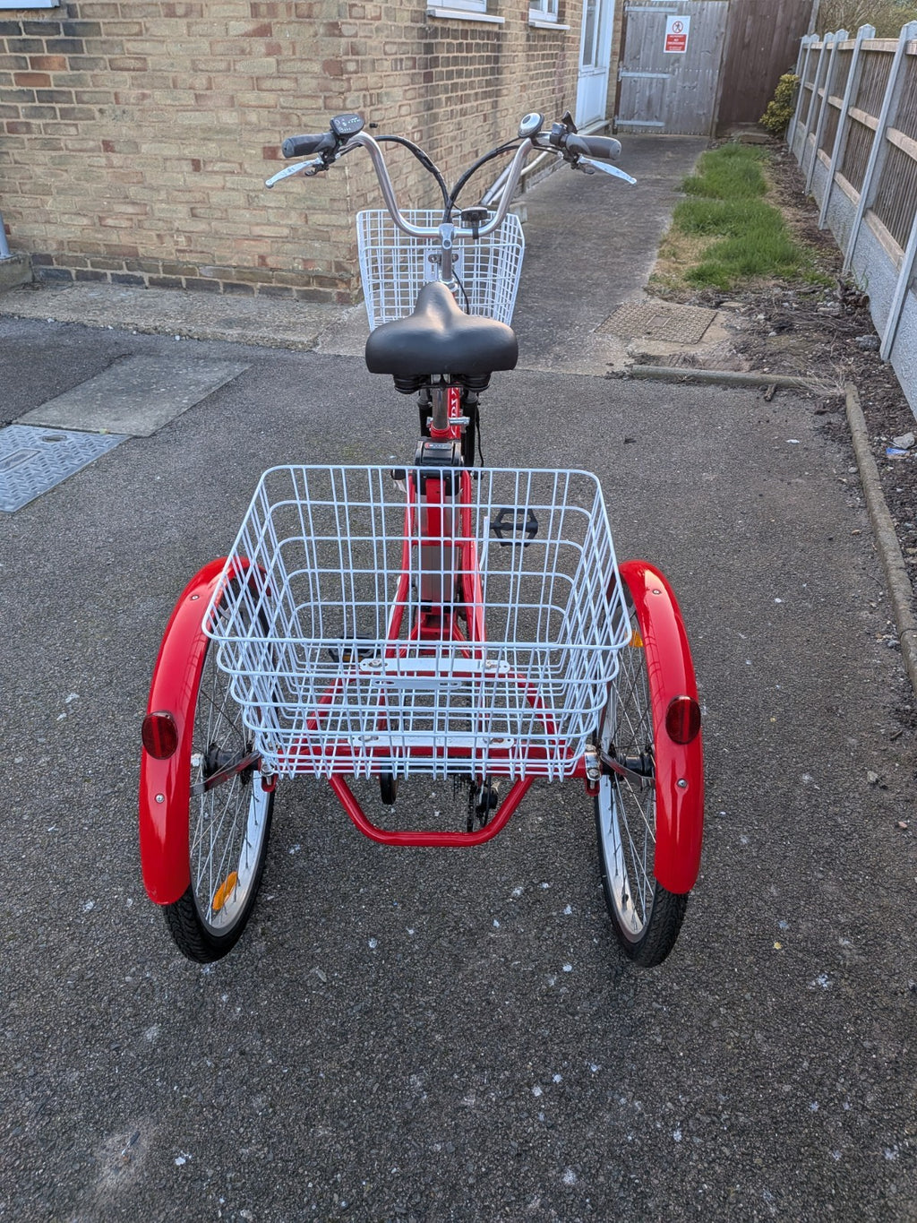 Jorvik Electric Tricycle, Barely Used, Foldable, Delivery Is Possible