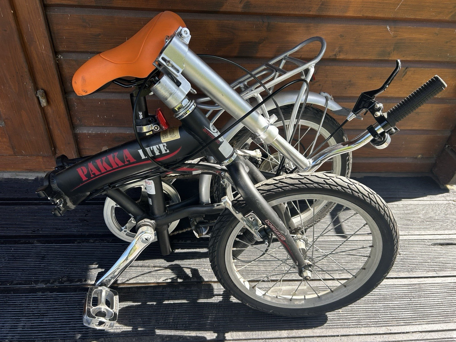 Ammaco Pakka Lite compact bike 16” Wheels