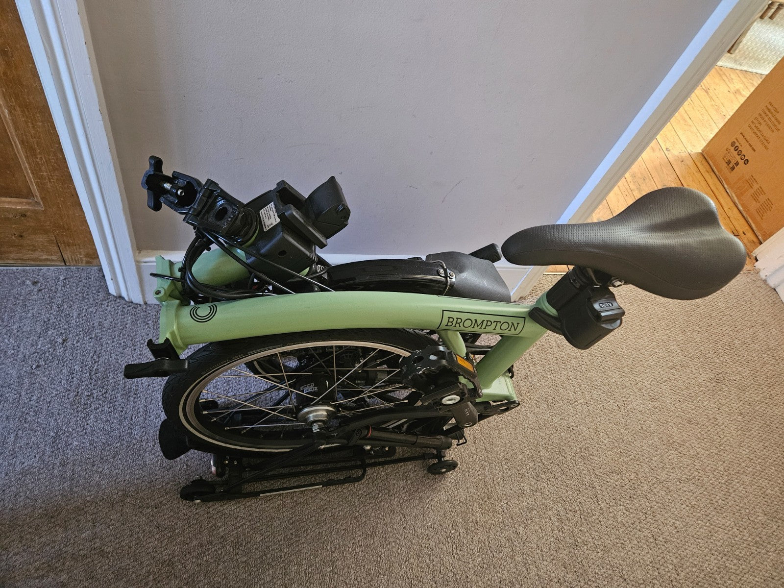 Brompton C Line Explore 2023 (Matcha Green) | 6 Speed | Great Condition