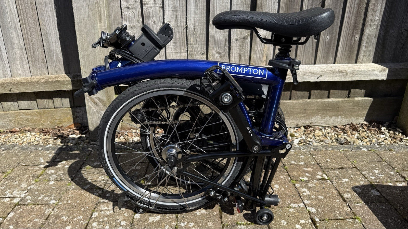 Brompton C Line M6L Bolt Blue e-Folding Bike - Excellent Condition