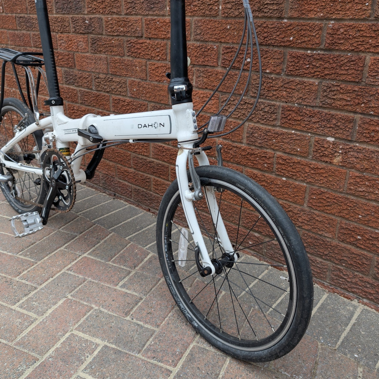 Dahon Vitesse P18 Folding Bike