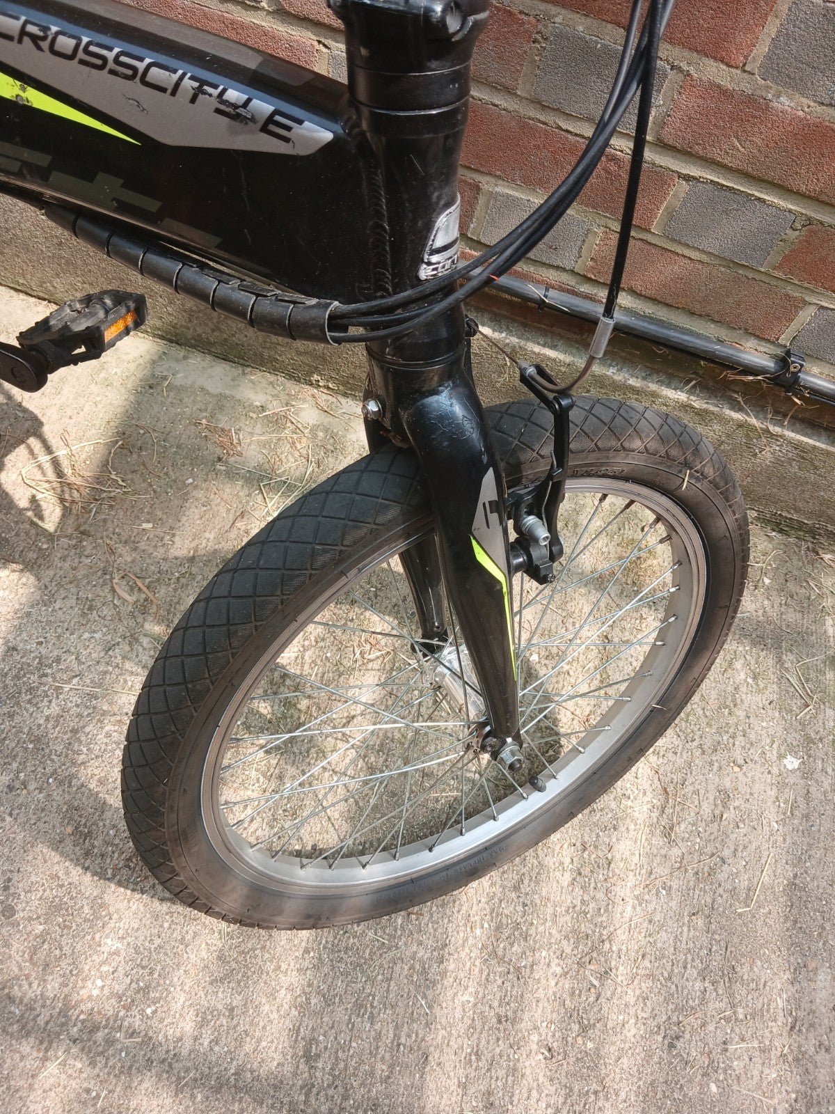 Carrera Crosscity Folding bike