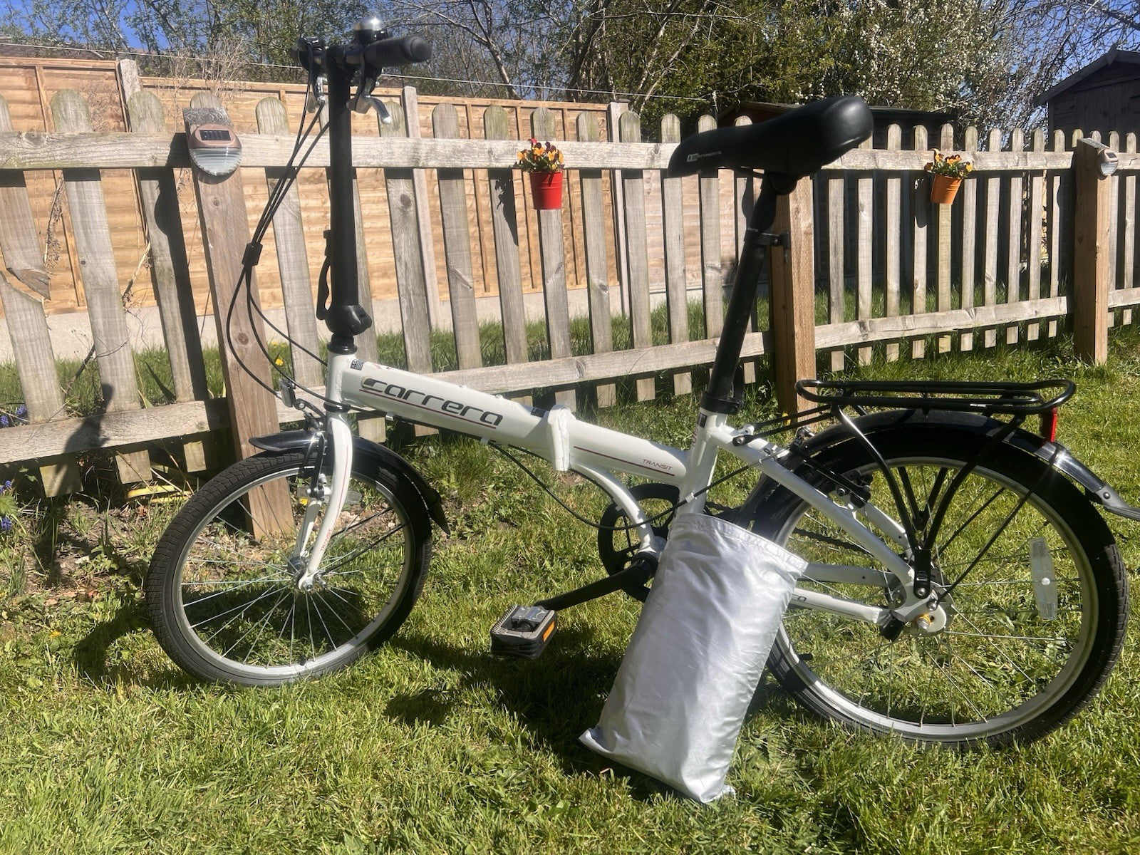 Carrera Transit 20in Folding Bike 3-Speed White/Black Rack Mudguards MPN 361292