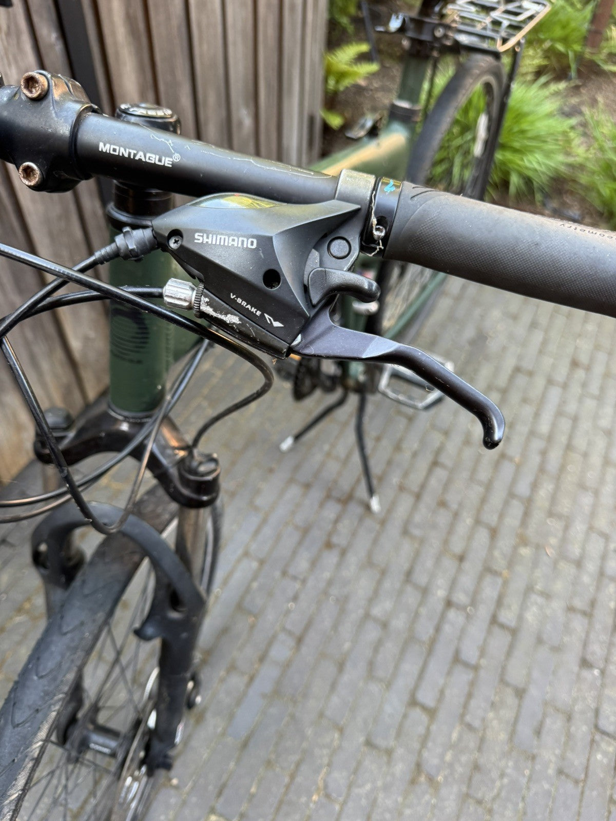 MONTAGUE FOLDING BIKE 26” WHEELS MATT GREEN