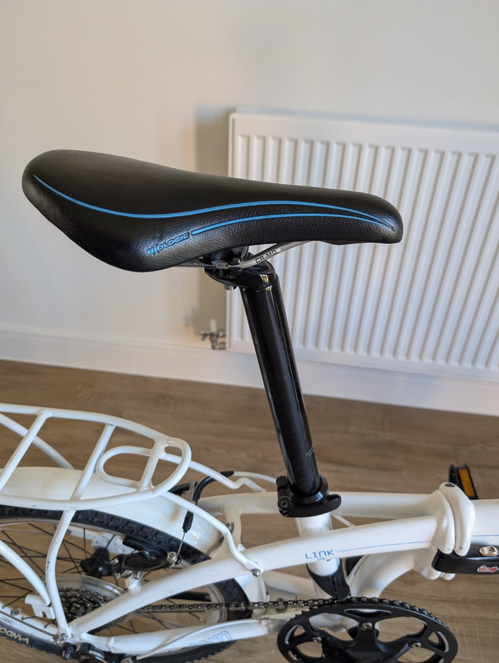 Tern Link P9 Folding Bike – White – Great Condition