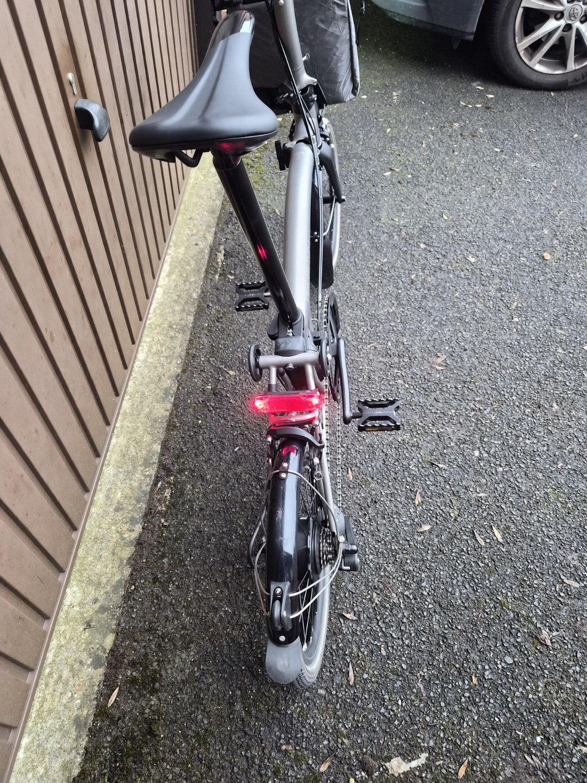 Brompton Folding T Line Electric E Motiq 4 Speed Blasted Titanium mid handlebars