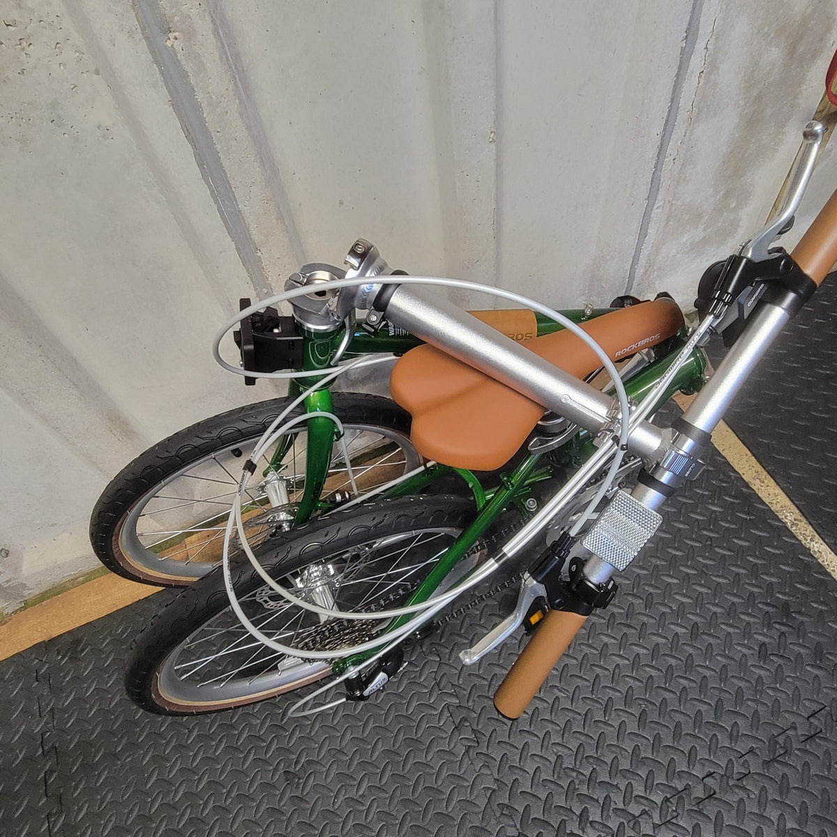 Rockbros VDS 20 Inch Folding Bike 8 Speed 11-32T Cassette Disc Brake