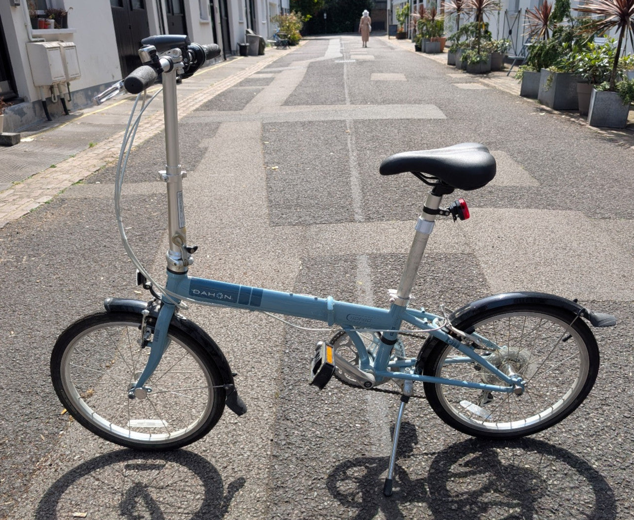 Dahon Speed D7 folding bike with Abus D-lock - ideal commuter - great condition