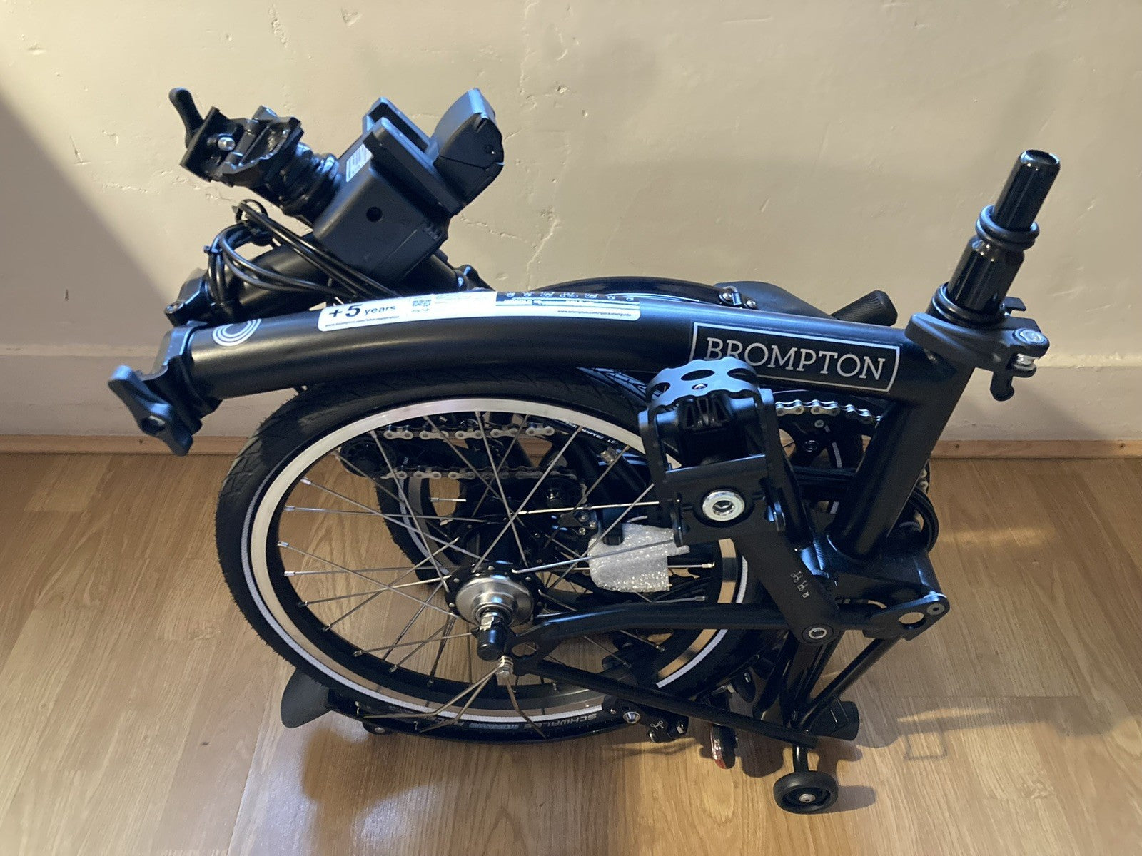 Brompton C-Line Explore Mid 2022 6 Speed Black Folding Bike Elctrc