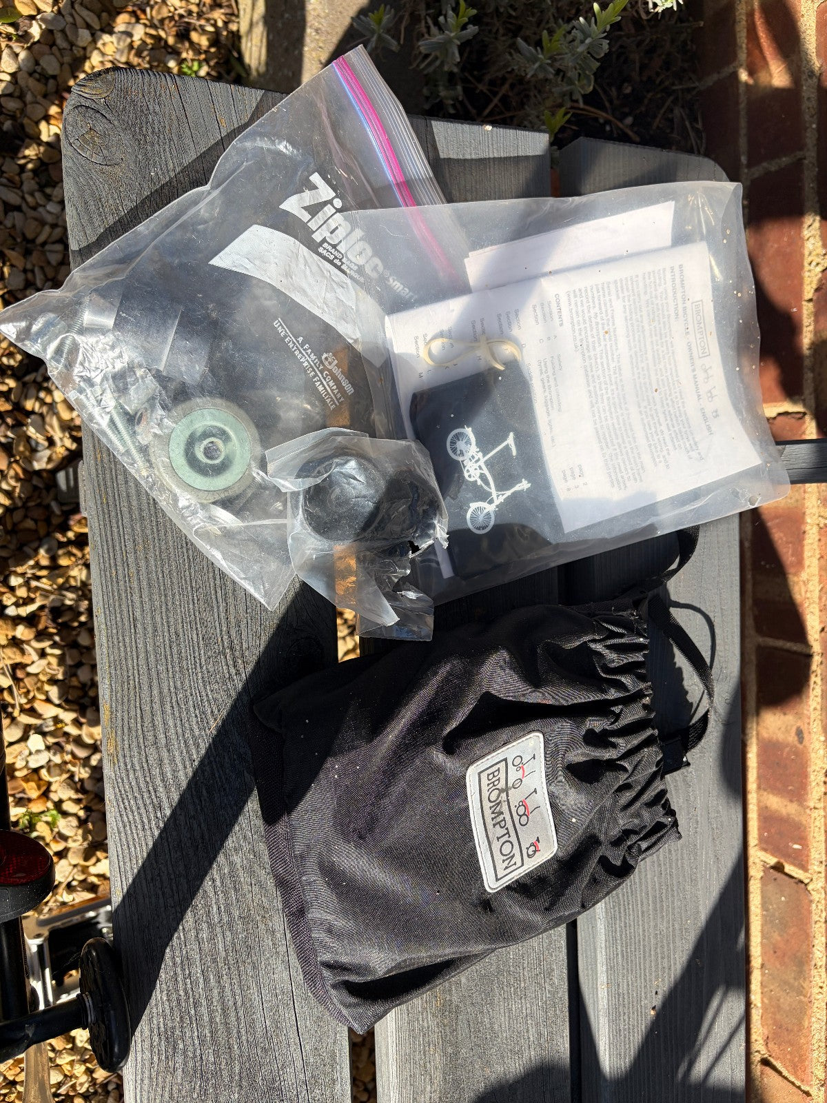 Brompton M3L. 3 Speed/Black with front bag and lights. VGC. Been stored.