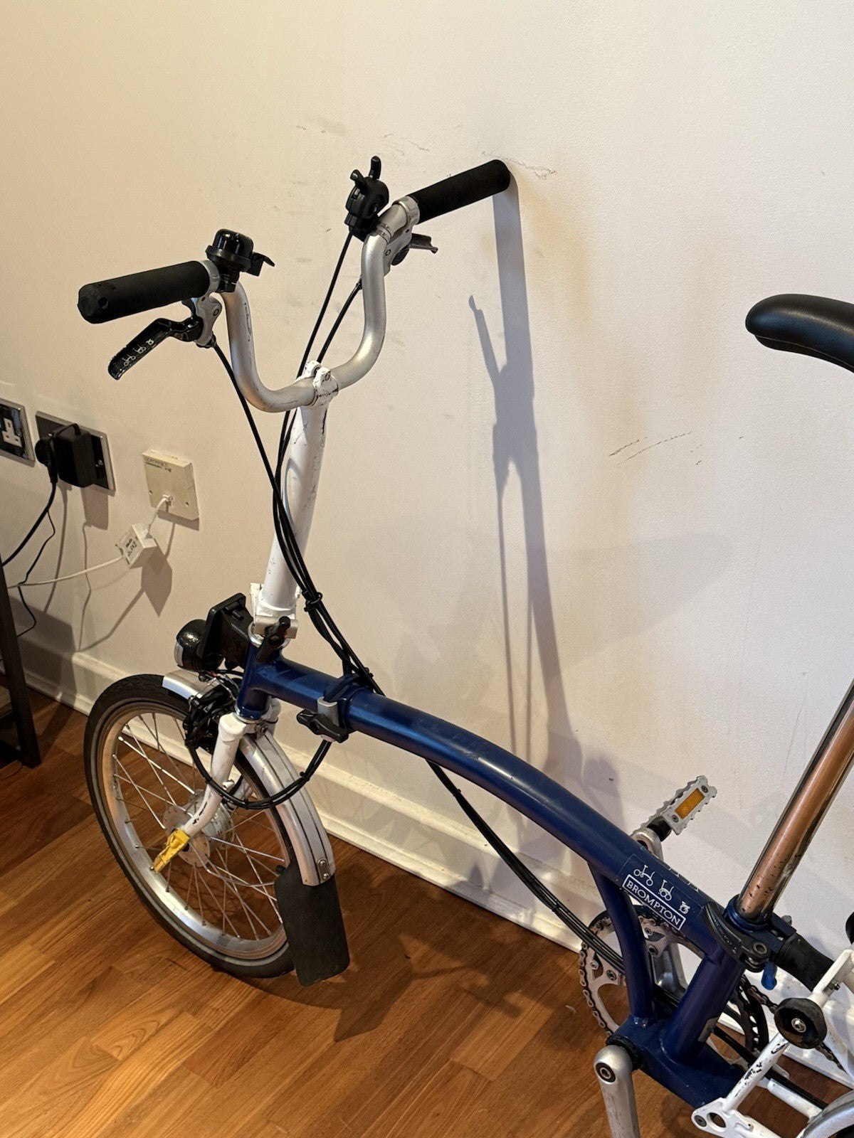 Brompton M3L Folding Bike (C Line) 3 Speed With Dynamo Light In Good Condition!