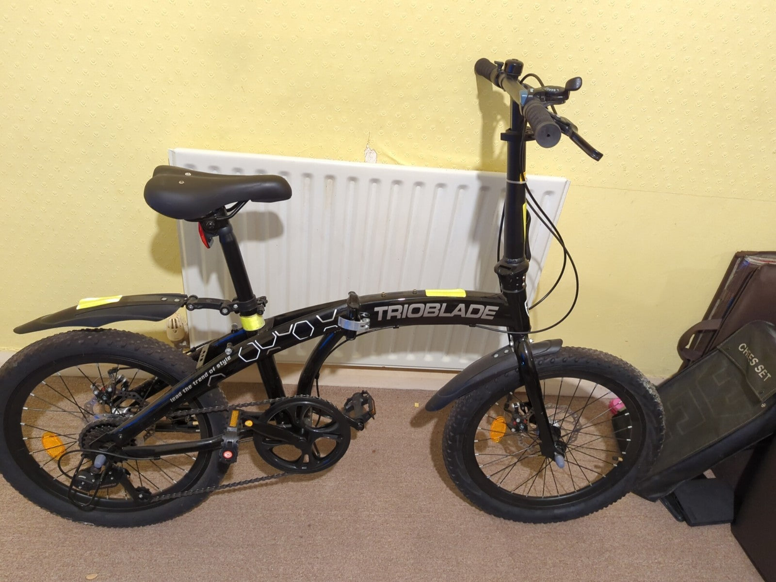 Trioblade 20” Folding Commuter Bike – Aluminum Frame, 7-Speed Shimano – USED