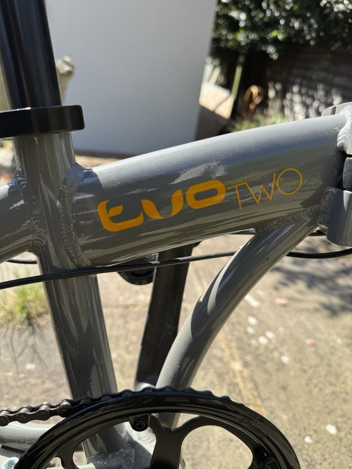 Raleigh Evo 2 Folding Bike 7-Speed Shimano Gears, Grey. Never Ridden.
