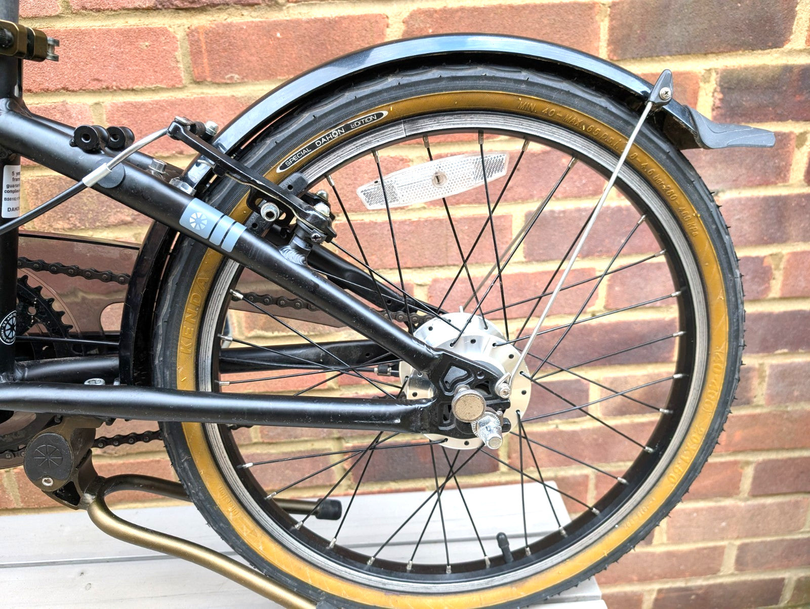 Dahon Vitesse D7HG Folding Foldable Fold-up Bike